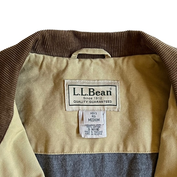 SOLD L. L. Bean Mens Original Field Canvas Barn Jacket Flannel Lining M - Picture 3 of 12
